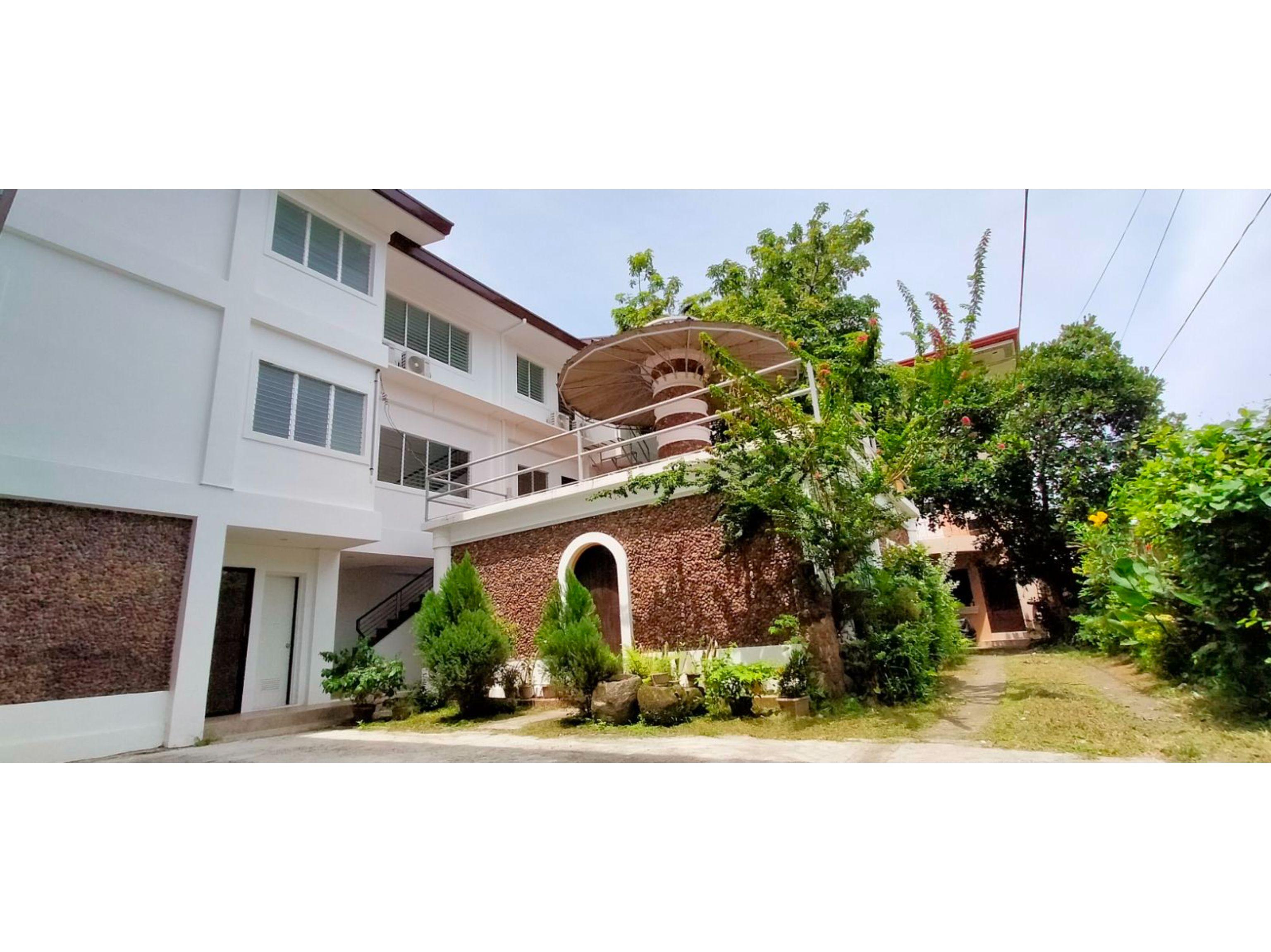 Oyo 799 Ddd Habitat Iloilo Hotel Kültér fotó